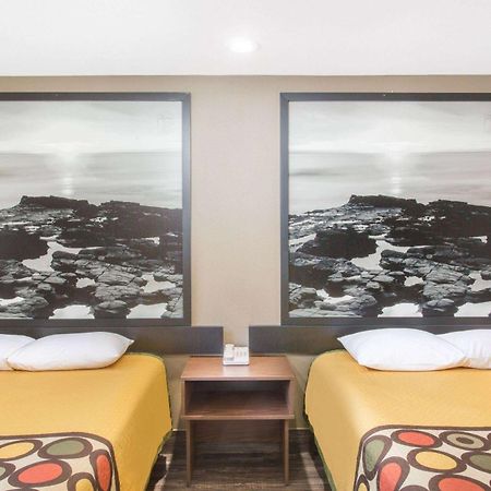 Super 8 By Wyndham National City Chula Vista Zewnętrze zdjęcie