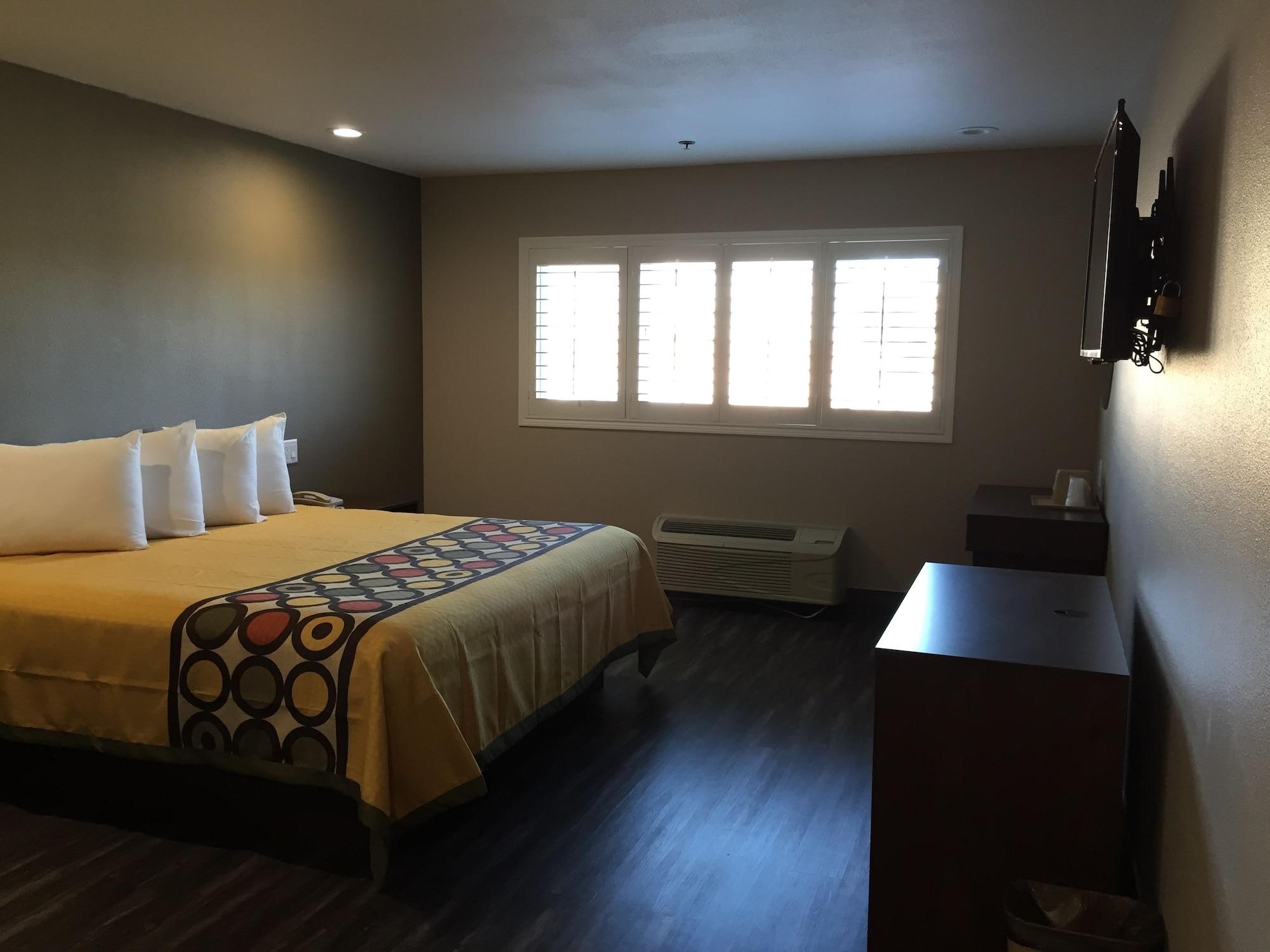 Super 8 By Wyndham National City Chula Vista Zewnętrze zdjęcie