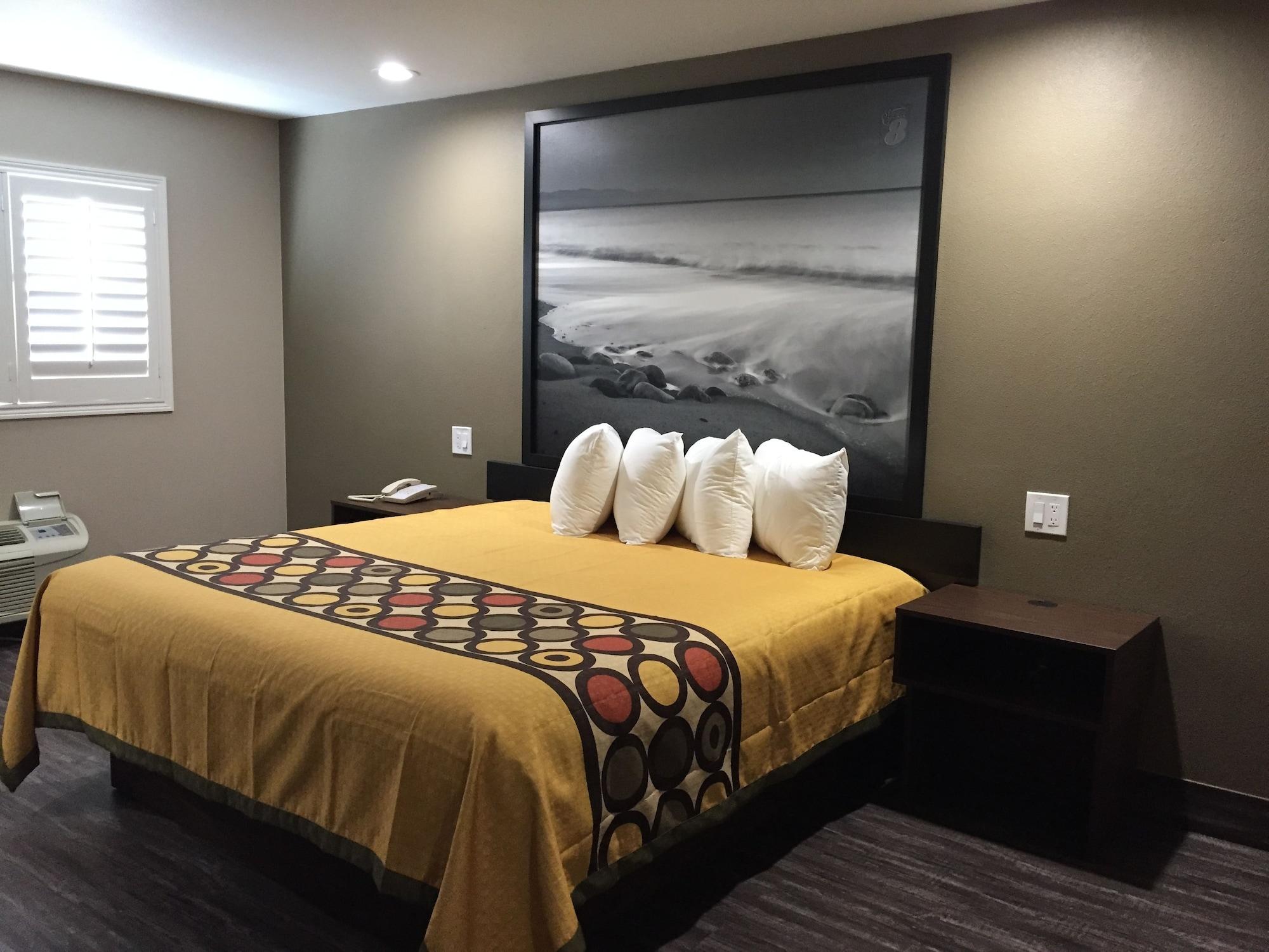 Super 8 By Wyndham National City Chula Vista Zewnętrze zdjęcie