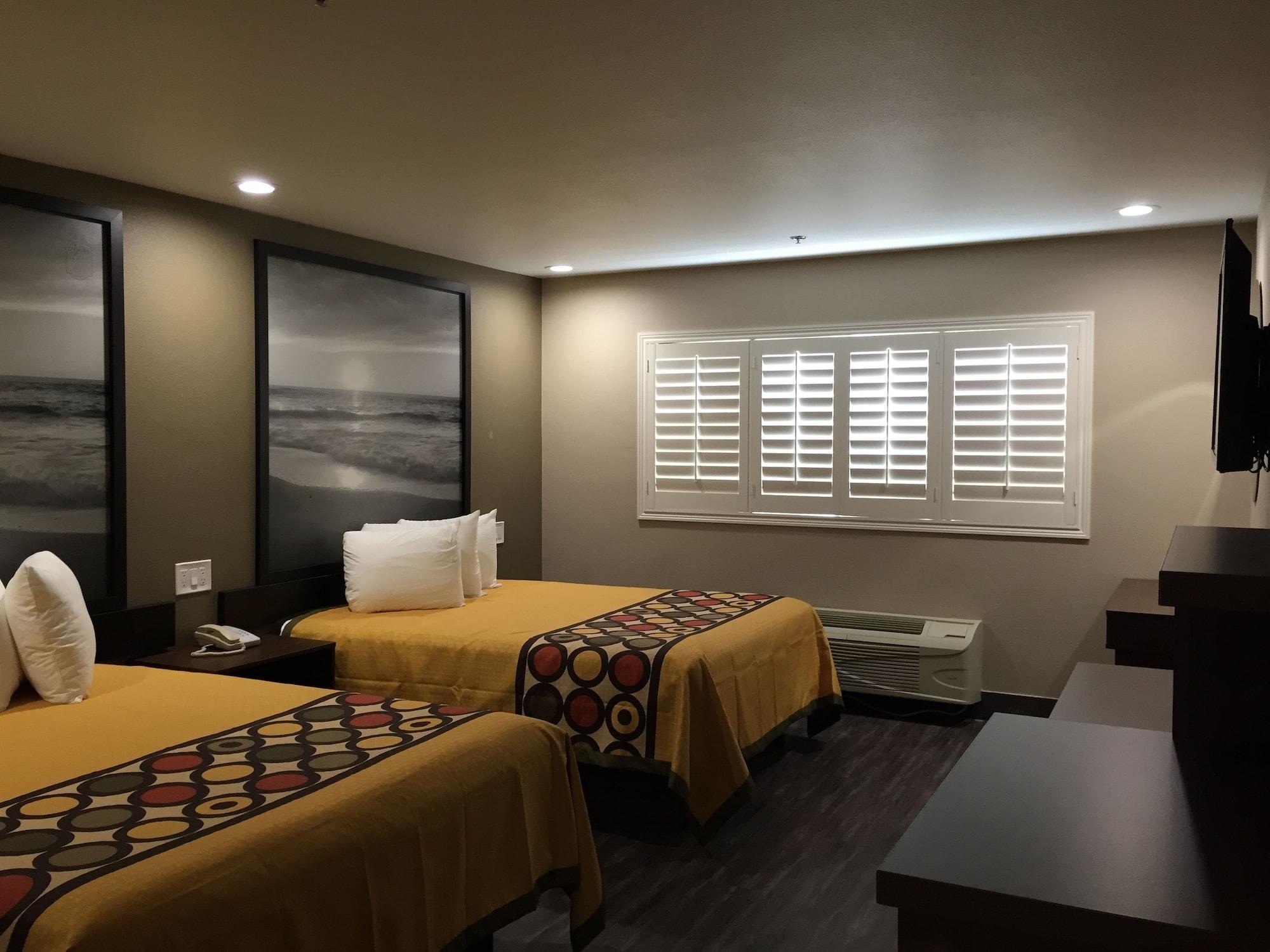 Super 8 By Wyndham National City Chula Vista Zewnętrze zdjęcie