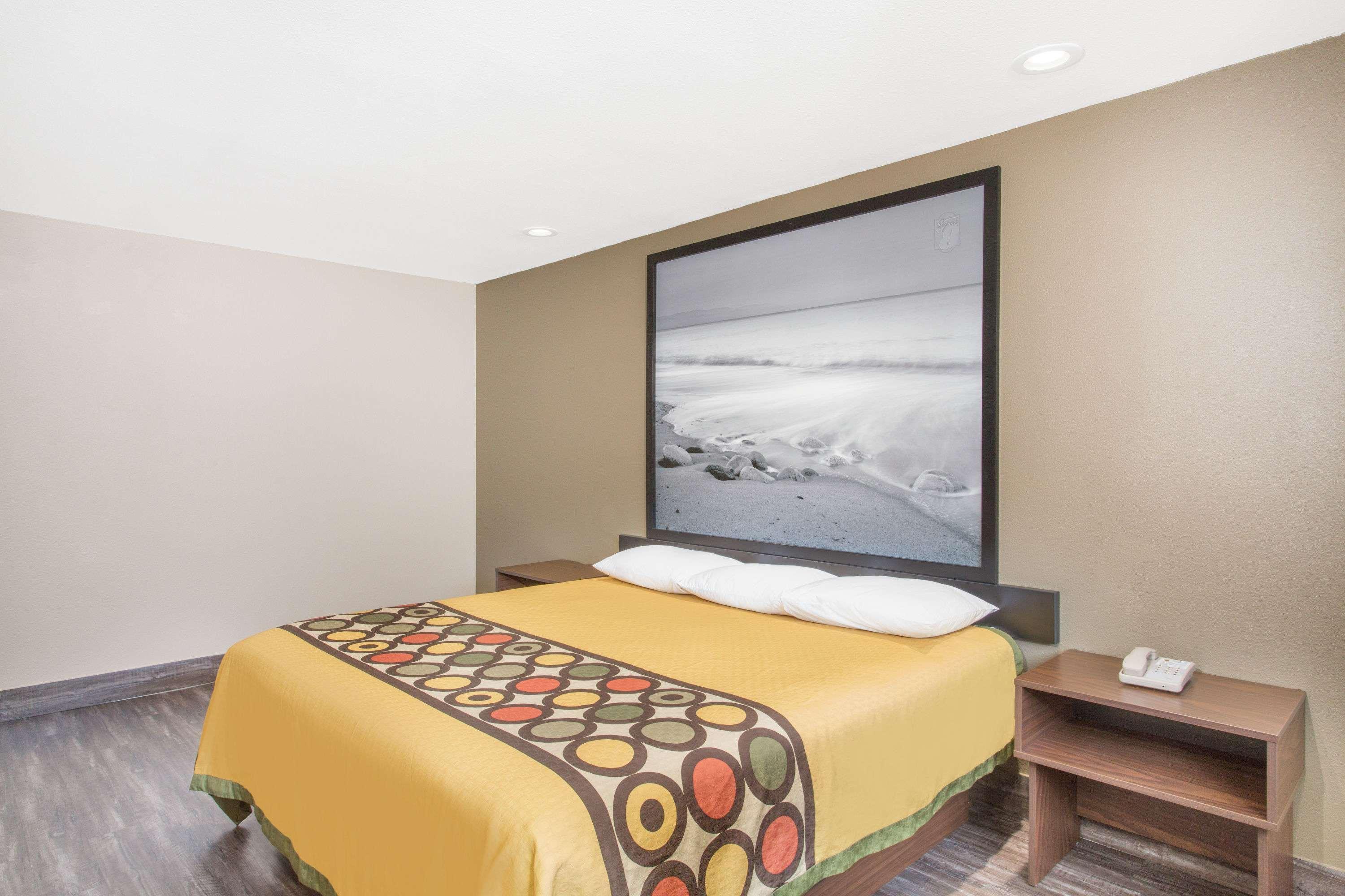 Super 8 By Wyndham National City Chula Vista Zewnętrze zdjęcie