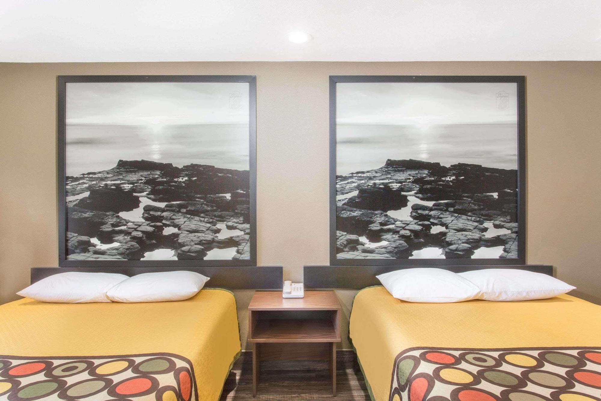 Super 8 By Wyndham National City Chula Vista Zewnętrze zdjęcie